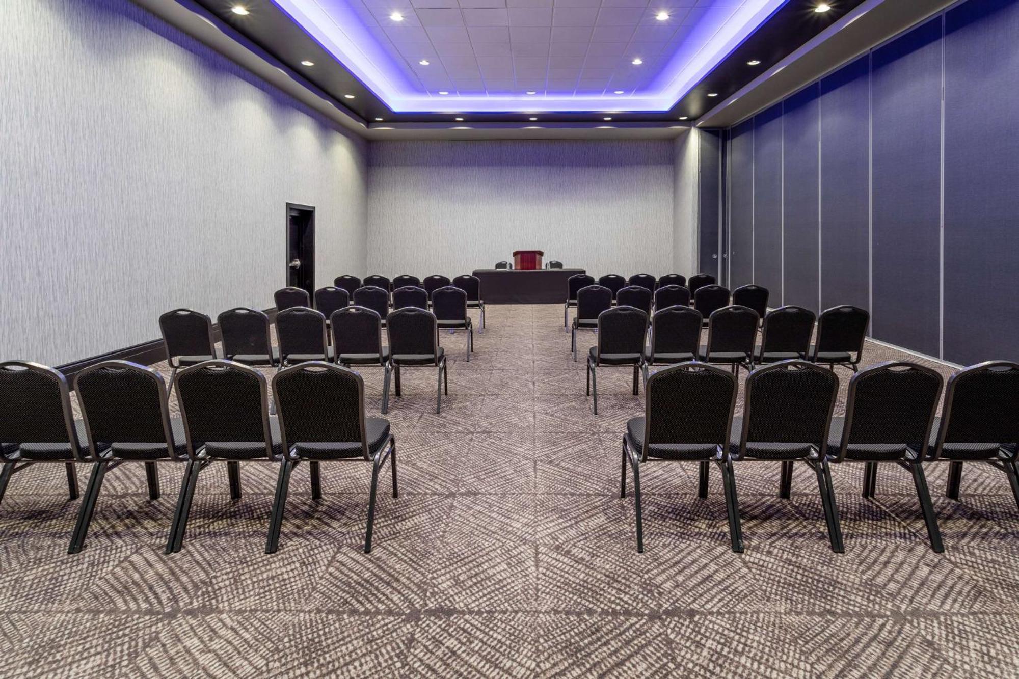 Hilton Garden Inn Hays, Ks エクステリア 写真